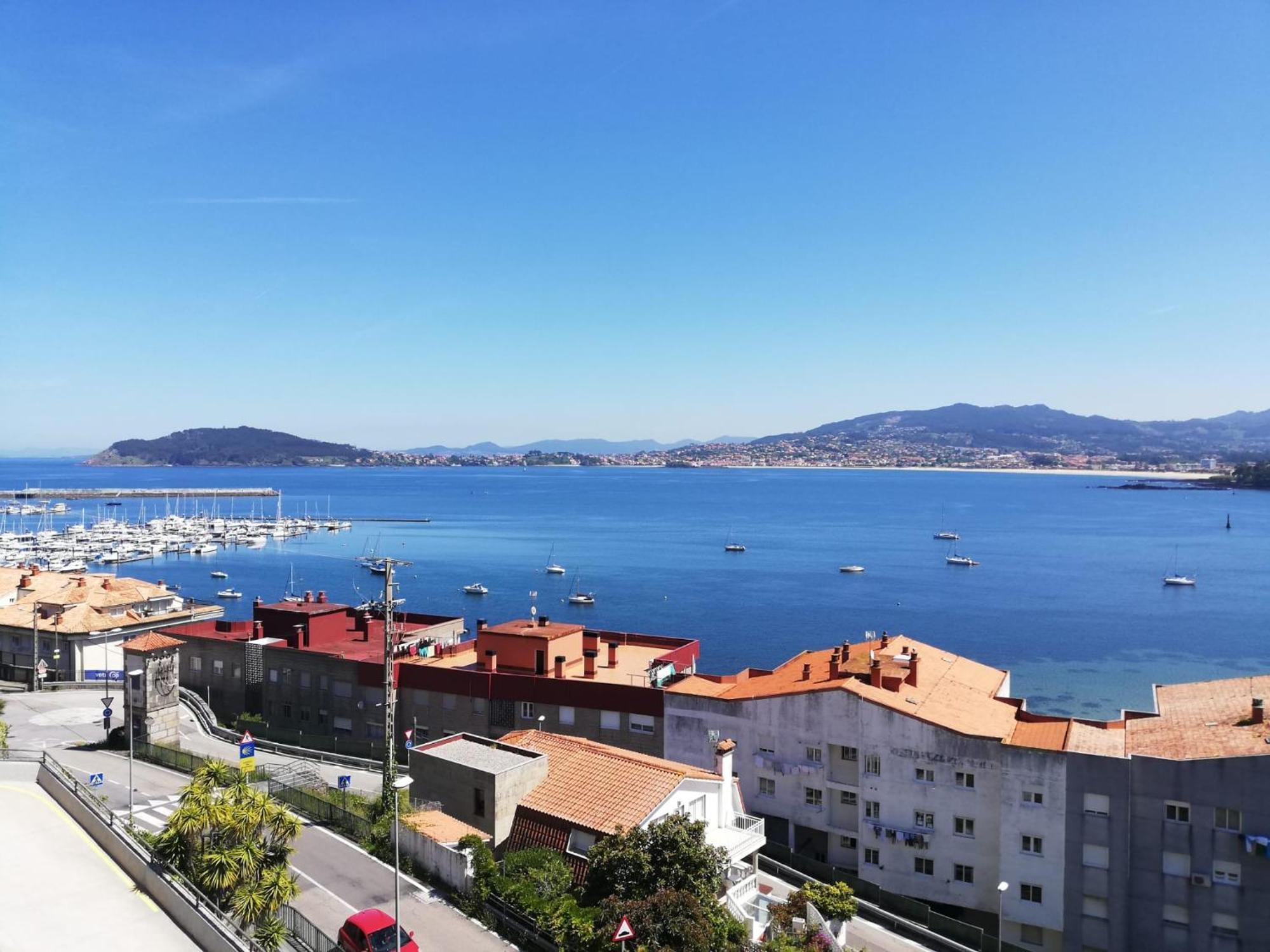 Apartamento En La Playa Ideal Para Grupos Baiona Bagian luar foto