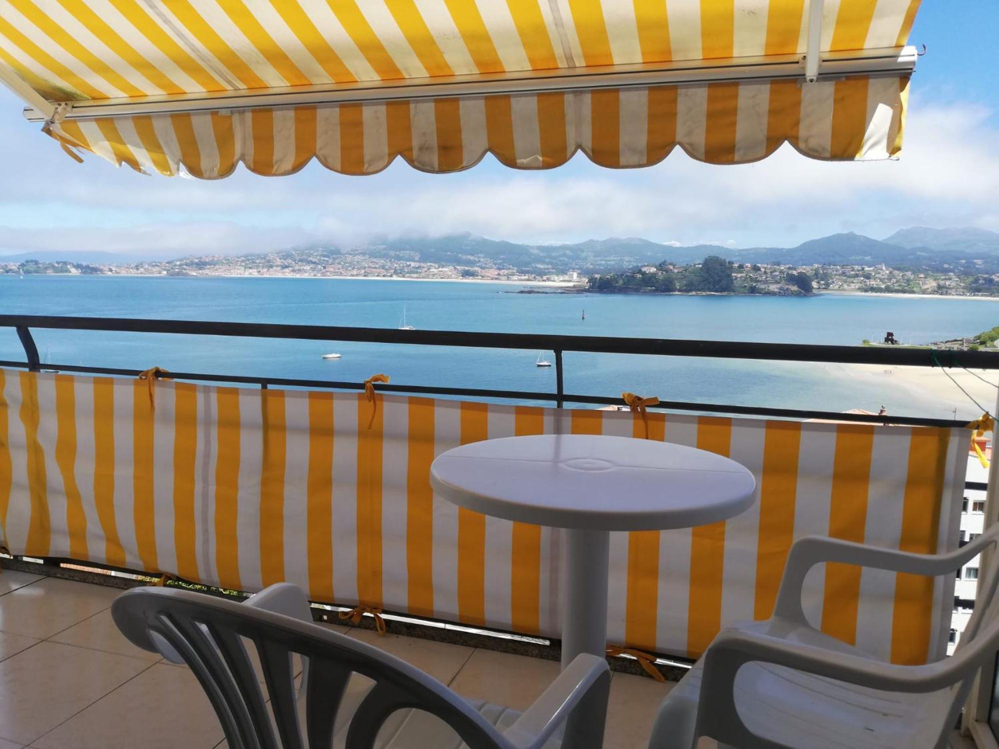 Apartamento En La Playa Ideal Para Grupos Baiona Bagian luar foto